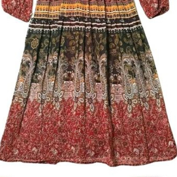 Fig and Flower Paisley Floral Boho Dress - Picture 6 of 10